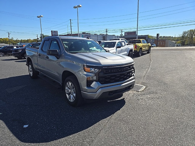 Certified 2023 Chevrolet Silverado 1500 Custom AWD/4WD image 5
