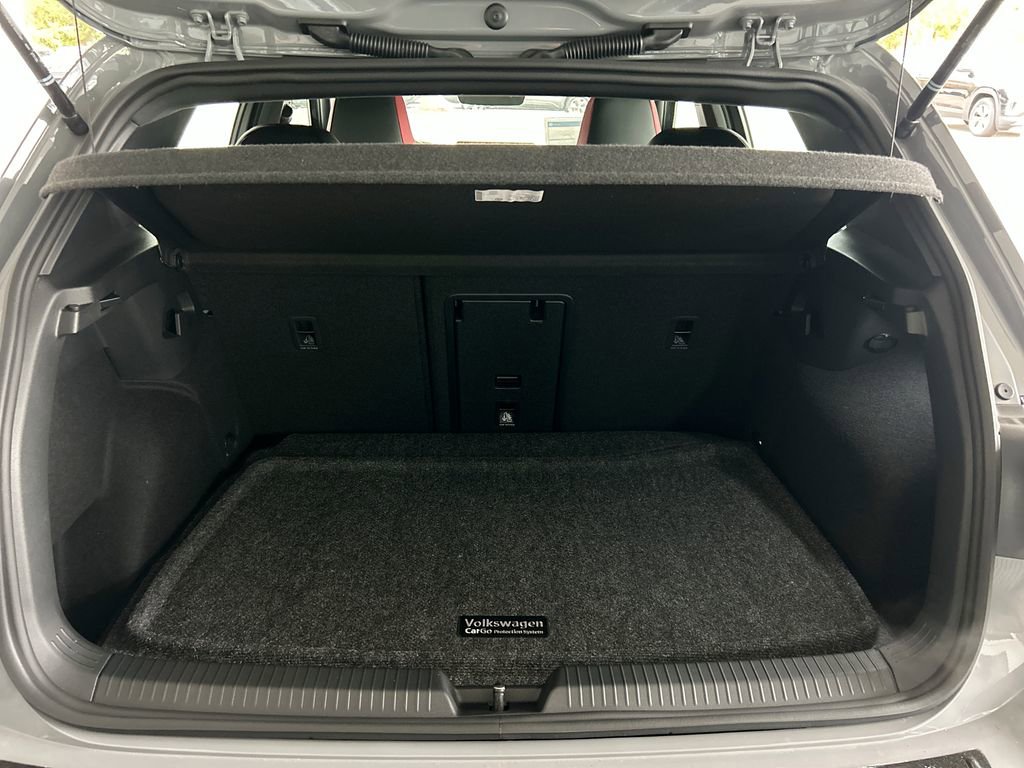 New 2026 Volkswagen GTI SE image 51