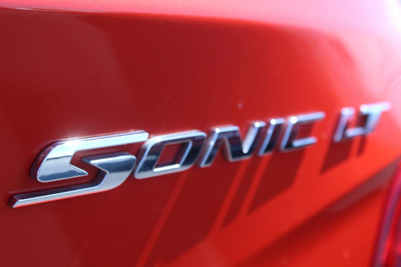 Used 2013 Chevrolet Sonic LT w/ Wheels and Fog Lamp Package FWD image 7