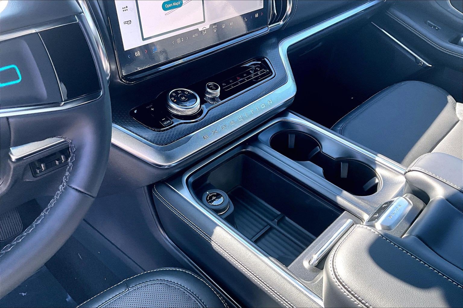 New 2026 Ford Expedition Max Platinum AWD/4WD image 8