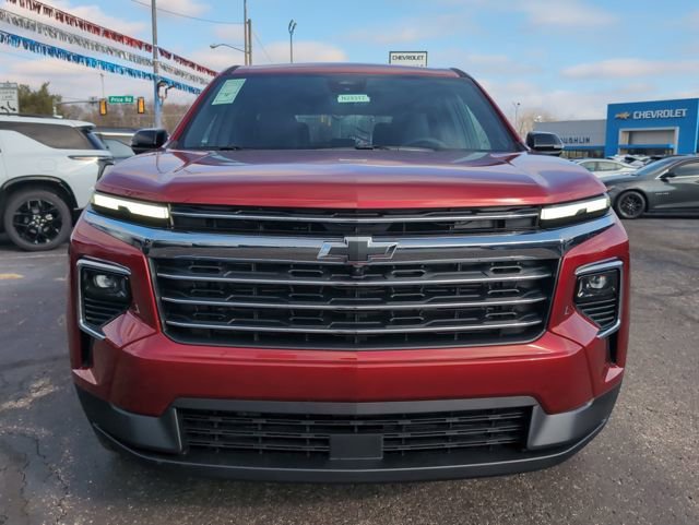 New 2026 Chevrolet Traverse LT w/ Driver Confidence Package image 2