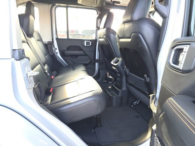 Used 2024 Jeep Wrangler Sahara w/ Technology Group image 44