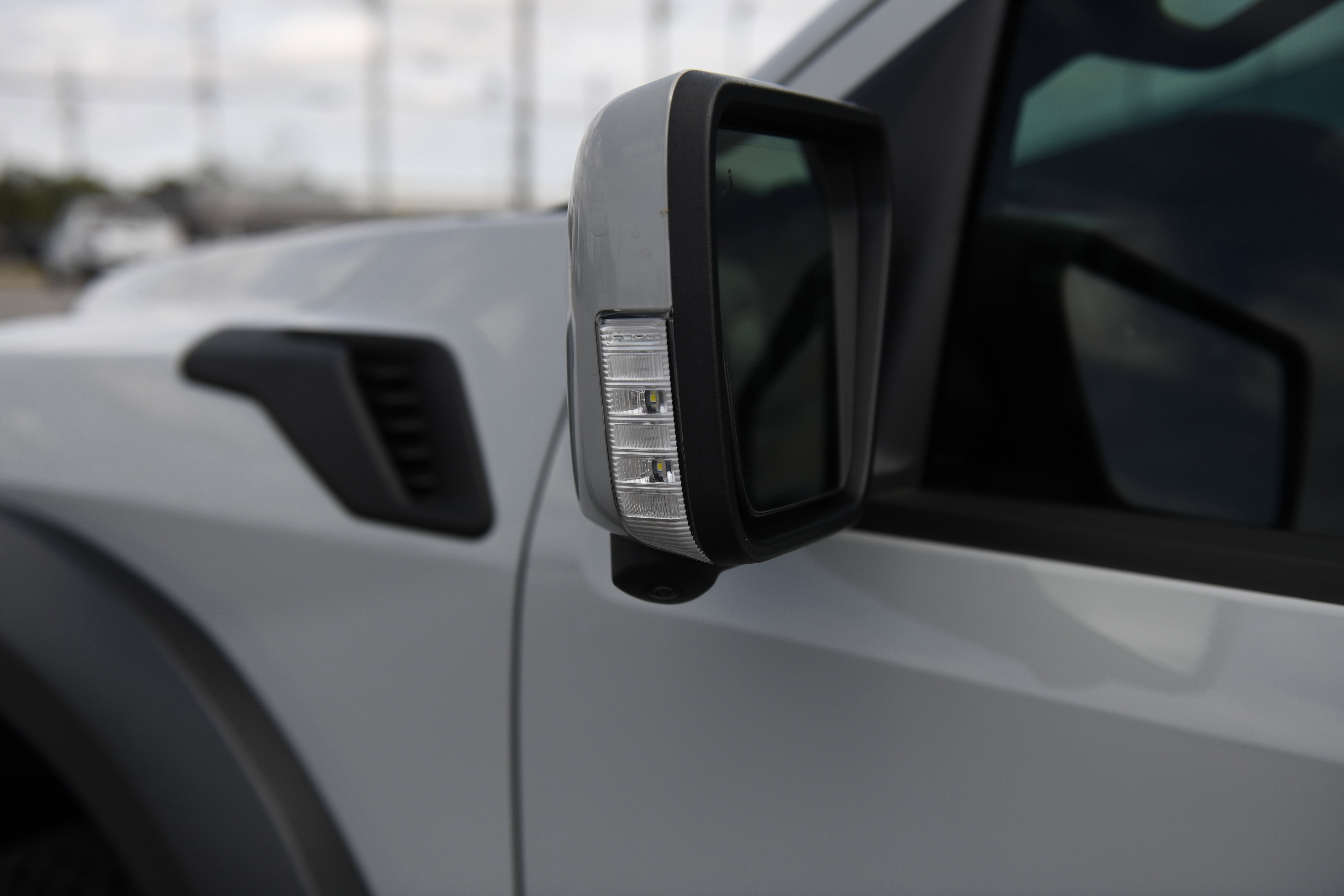Used 2023 Ford F150 Raptor image 12
