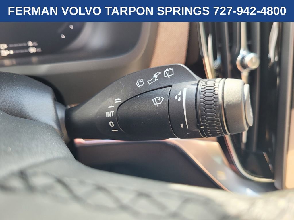 New 2026 Volvo XC90 T8 Core w/ Protection Package Premier image 33