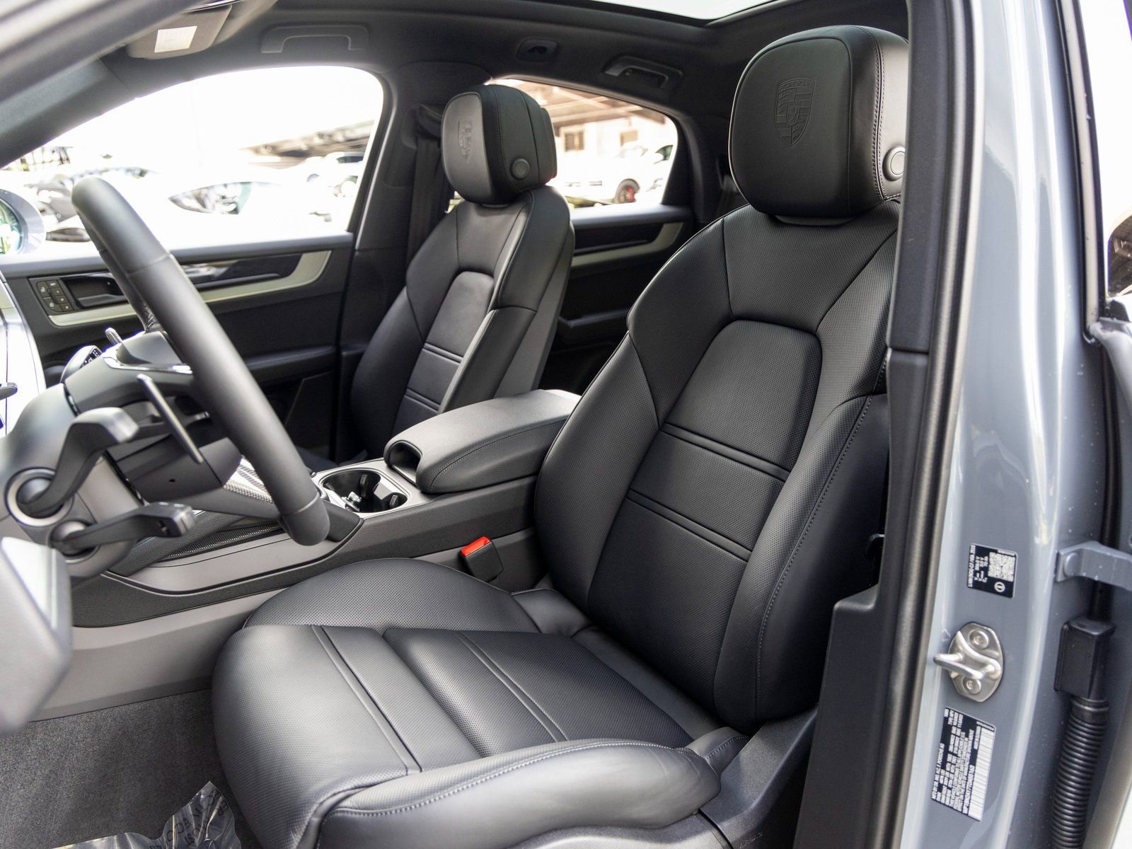 New 2026 Porsche Cayenne S image 5