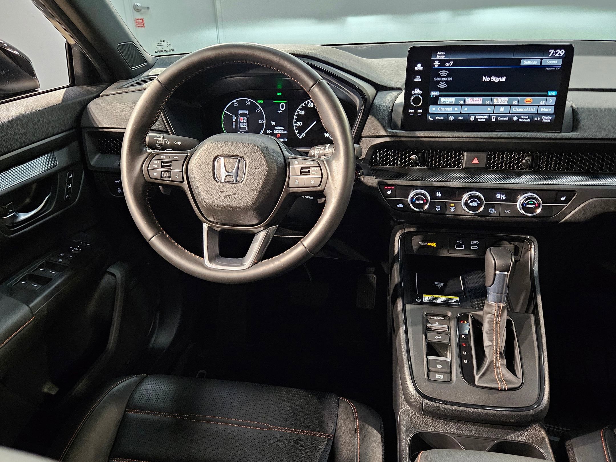 Used 2025 Honda CR-V Sport-L image 9