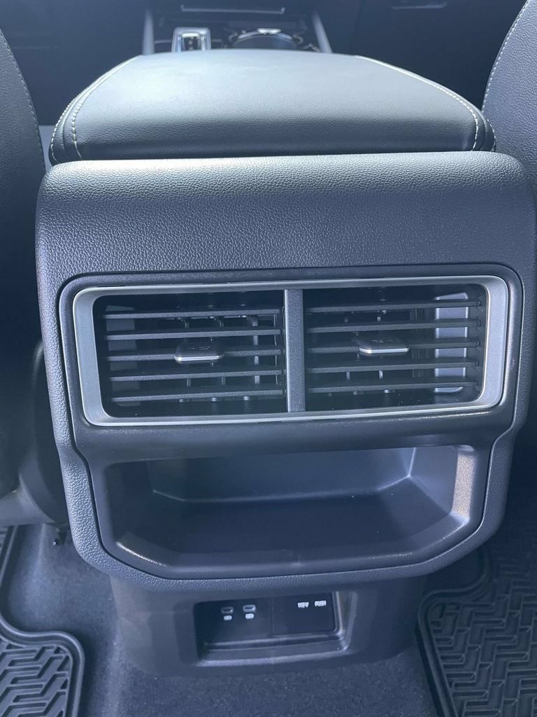 New 2026 Volkswagen Atlas Cross Sport SE AWD/4WD image 15