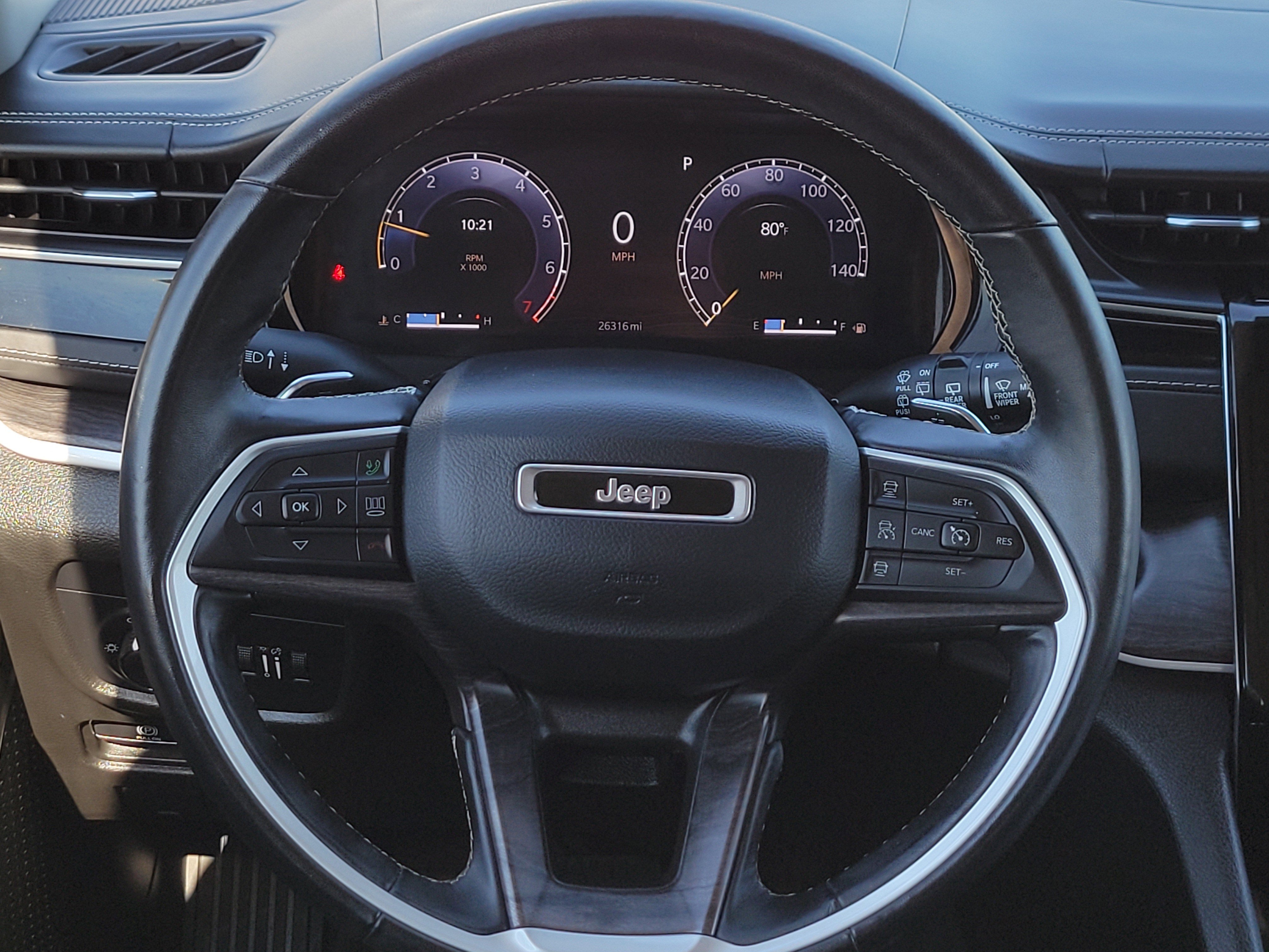 Used 2022 Jeep Grand Cherokee Limited image 13