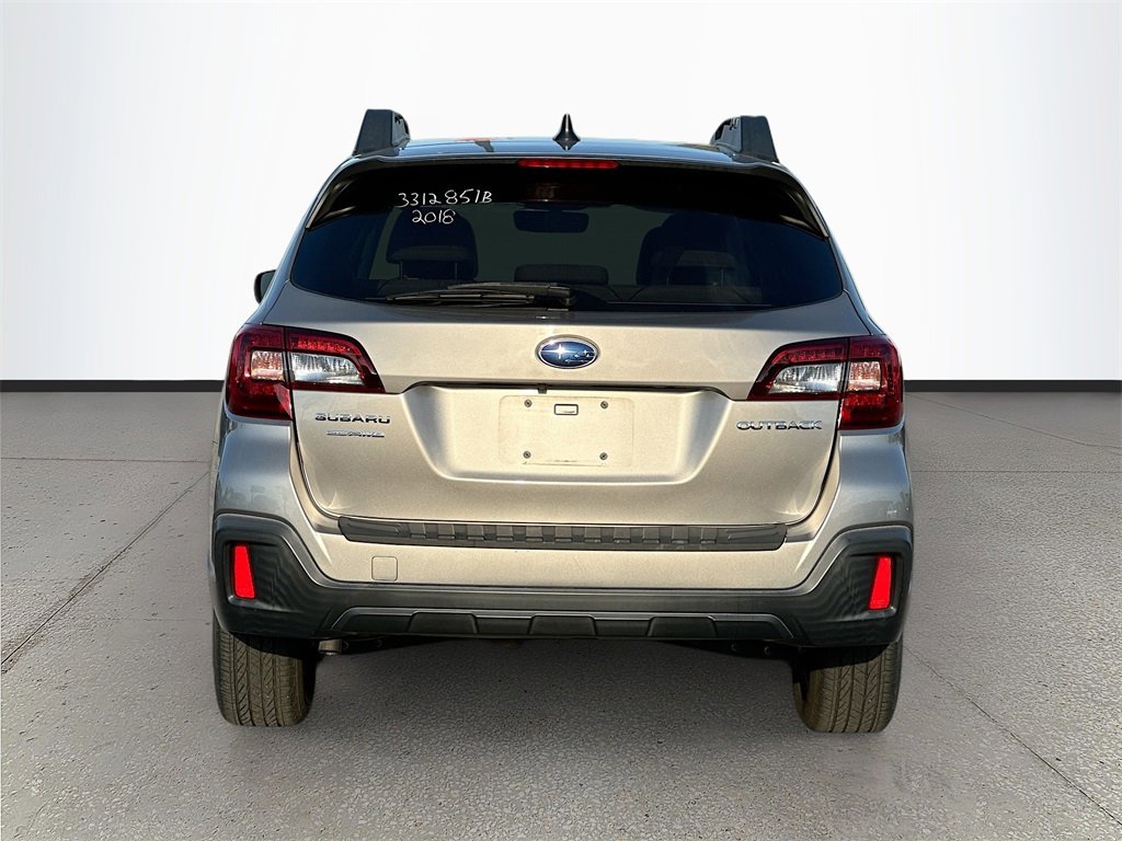 Used 2018 Subaru Outback 2.5i Premium image 6