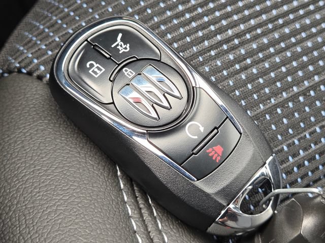 New 2026 Buick Envista Sport Touring w/ Convenience I Package FWD image 32