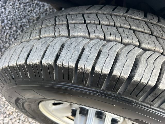 Used 2017 GMC Savana 2500 LS image 38