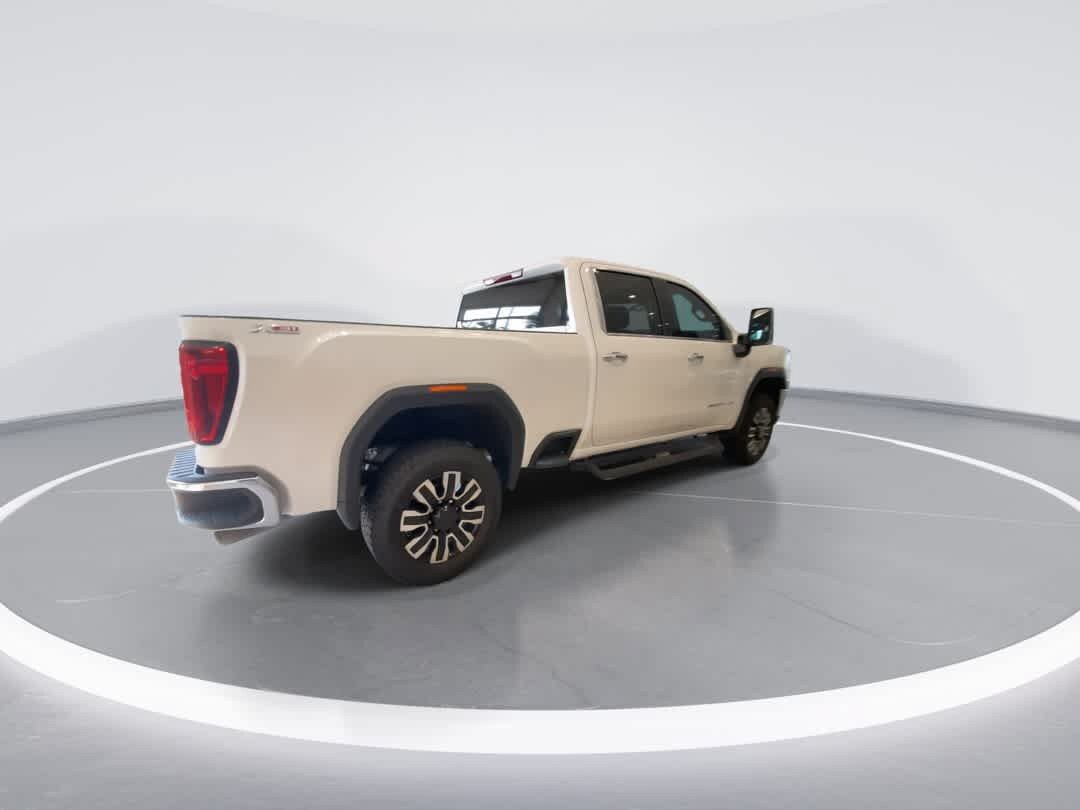 Used 2022 GMC Sierra 3500 SLT AWD/4WD image 8