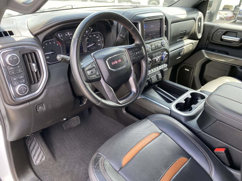 Used 2023 GMC Sierra 2500 AT4 w/ AT4 Preferred Package AWD/4WD image 14
