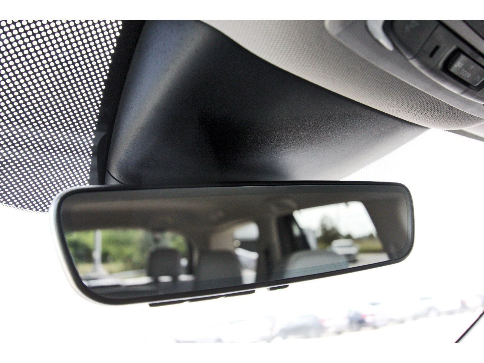 Used 2025 Honda Pilot EX-L image 26