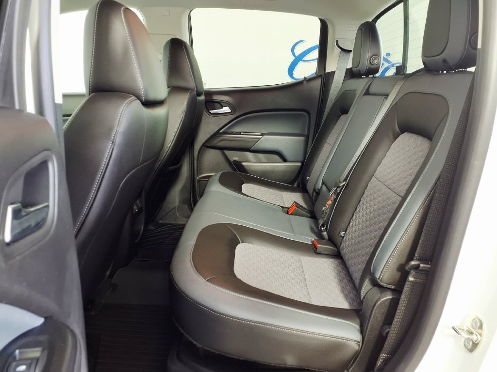 Used 2019 Chevrolet Colorado Z71 AWD/4WD image 10