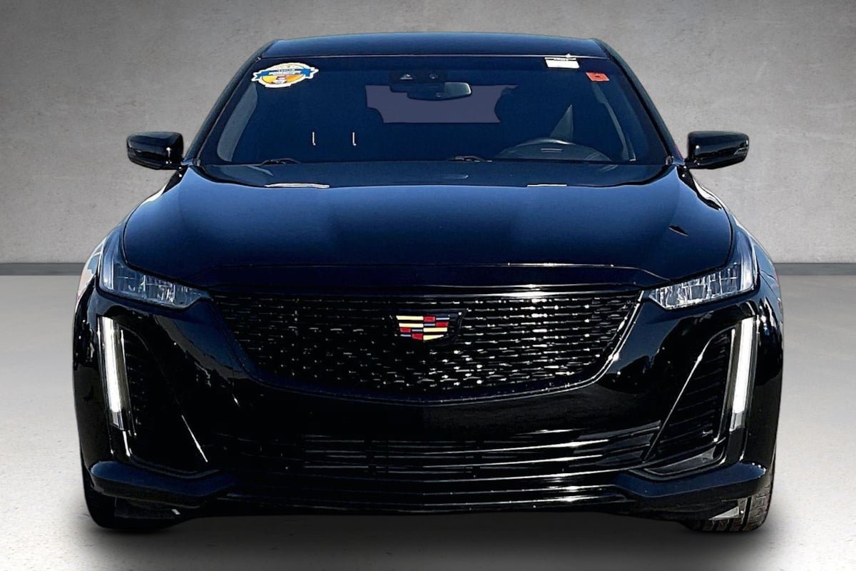 Used 2023 Cadillac CT5 Luxury RWD image 3