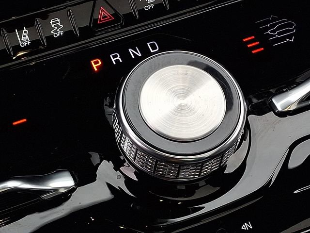 Used 2022 Jeep Wagoneer Series III w/ Premium Group I image 21