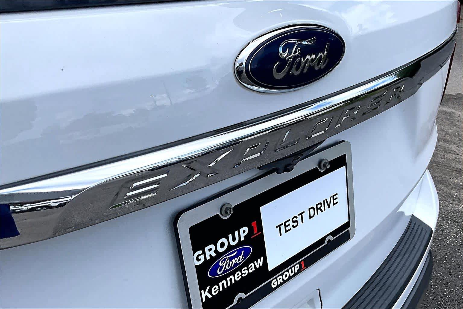 Used 2019 Ford Explorer XLT w/ Class III Trailer Tow Package FWD image 29