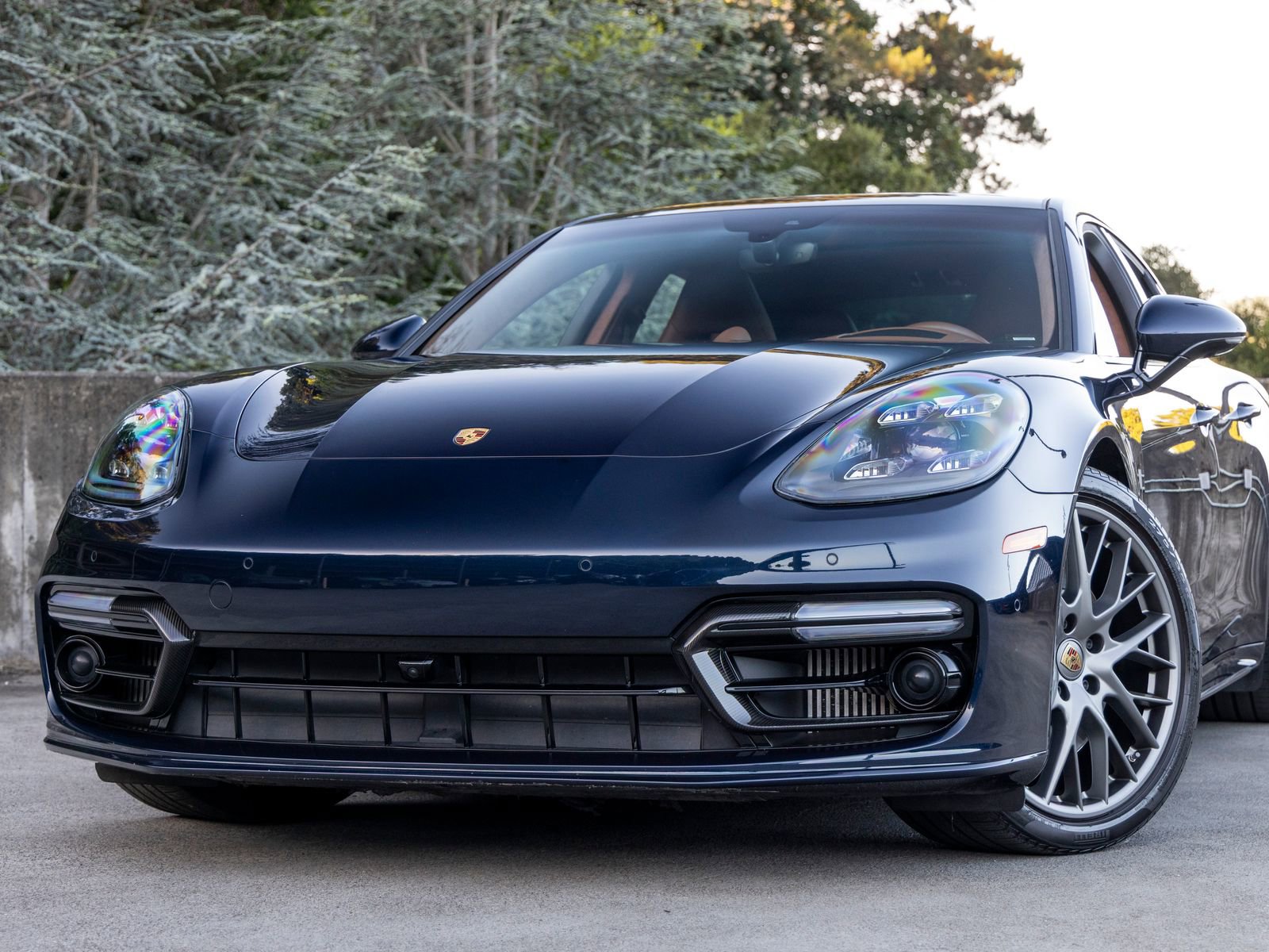 Used 2022 Porsche Panamera GTS AWD/4WD image 7