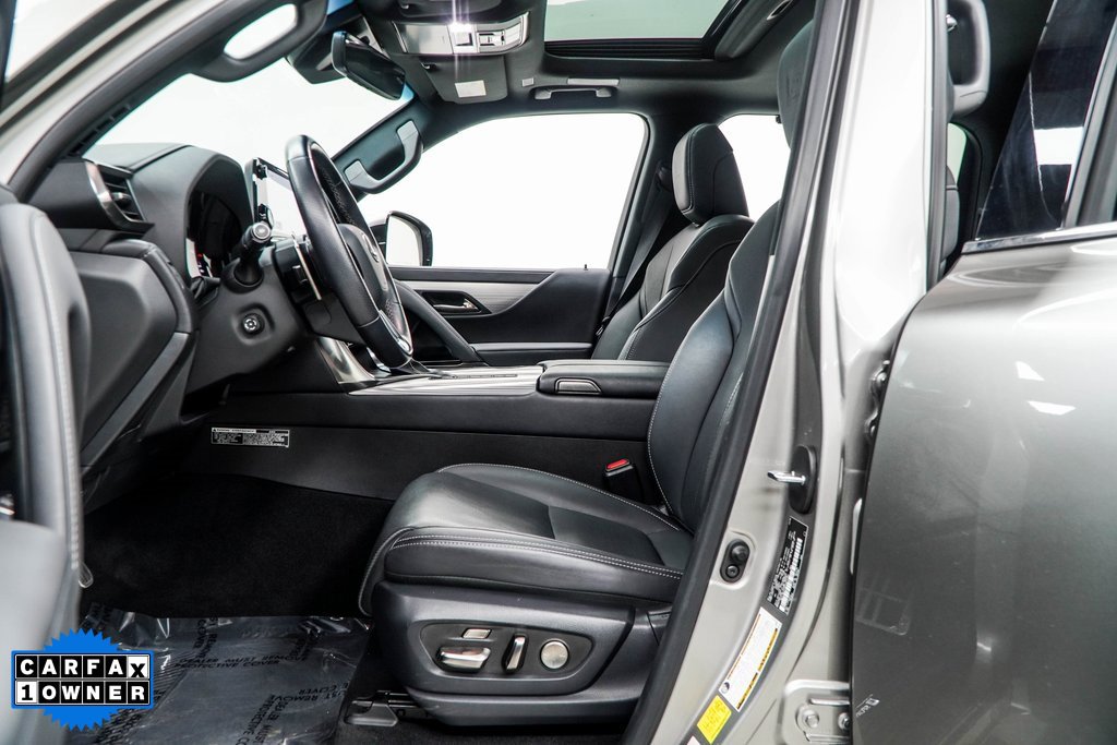 Used 2023 Lexus LX 600 F Sport image 41