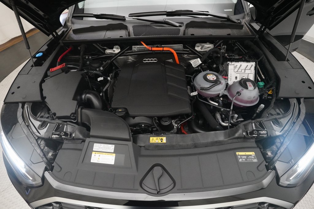 New 2025 Audi Q5 e Premium Plus image 3