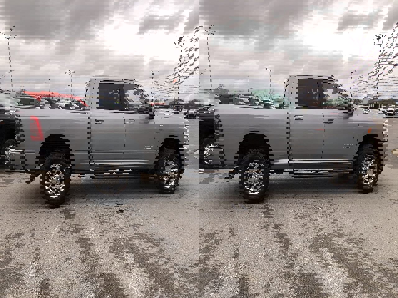 Used 2024 RAM 2500 Laramie image 14
