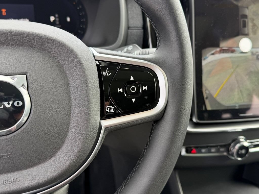 New 2026 Volvo XC90 B6 Ultra w/ Protection Package AWD/4WD image 28