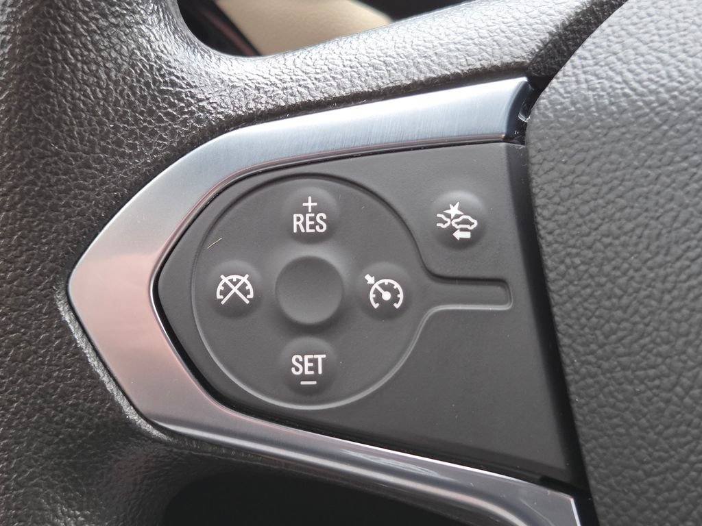 Used 2023 Chevrolet Traverse LS w/ Midnight/Sport Edition FWD image 12