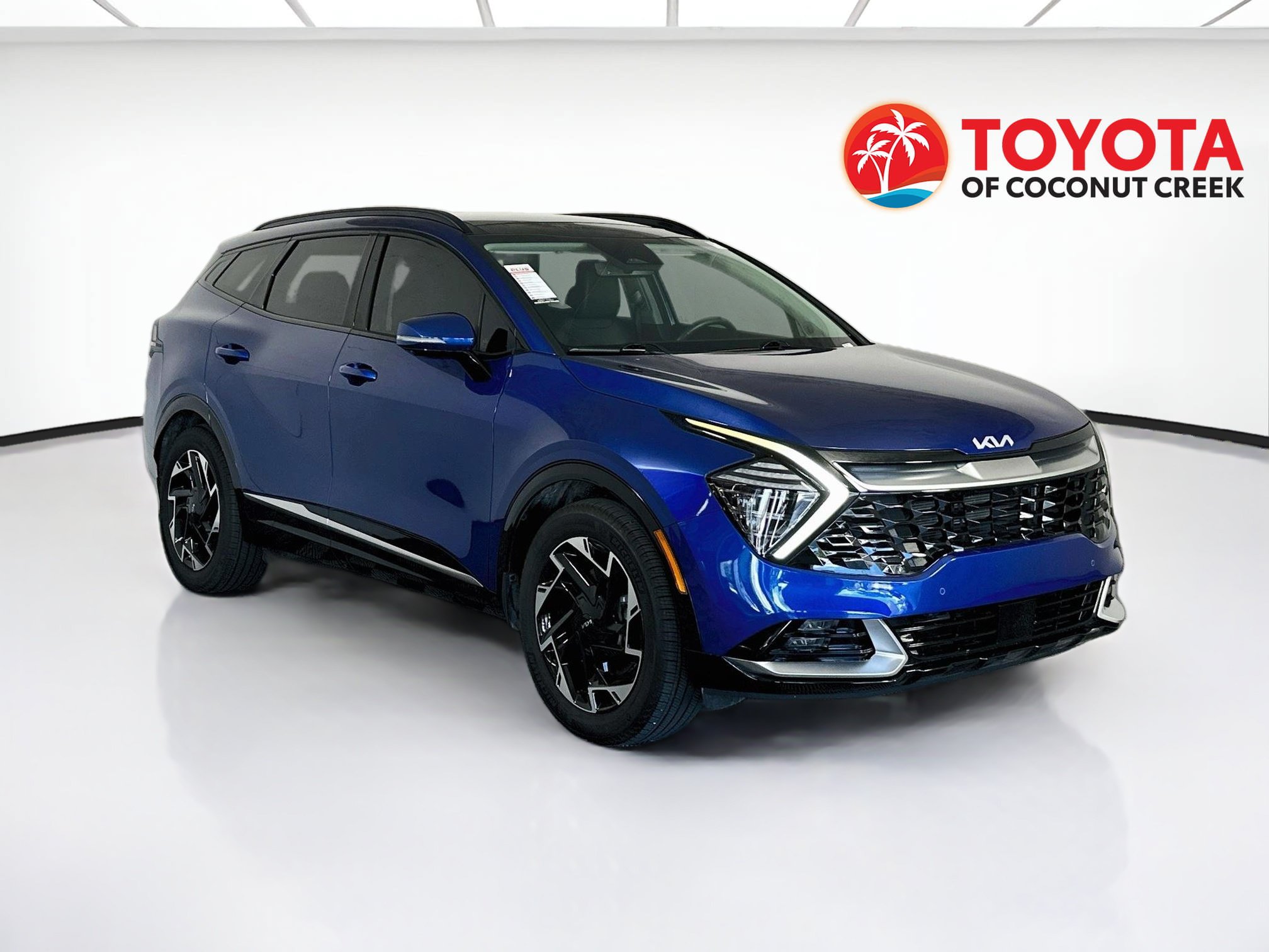 Used 2025 Kia Sportage SX