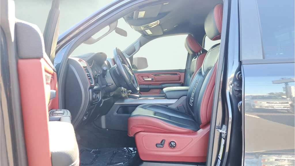 Used 2019 RAM 1500 Rebel AWD/4WD image 10