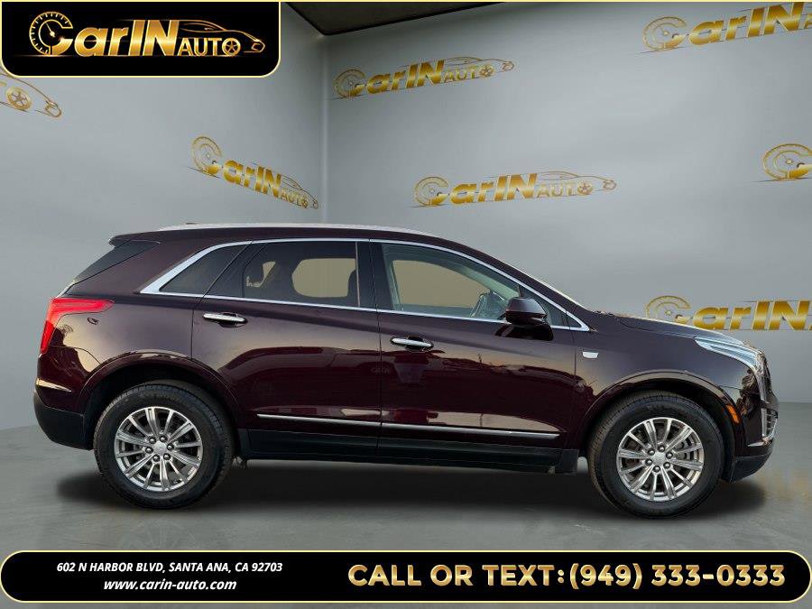 Used 2018 Cadillac XT5 Luxury w/ Driver Awareness Package image 4