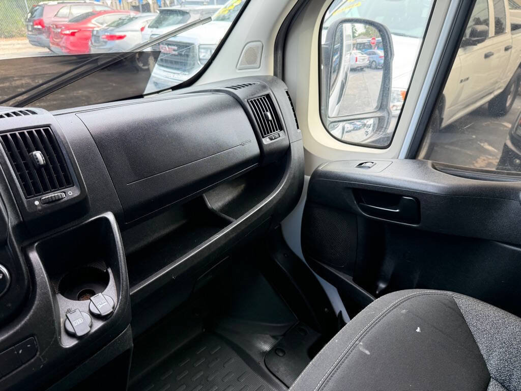 Used 2017 RAM ProMaster 1500 w/ Premium Appearance Group FWD image 12