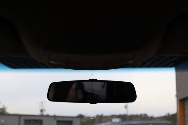 Used 2017 Ford Edge SE image 25