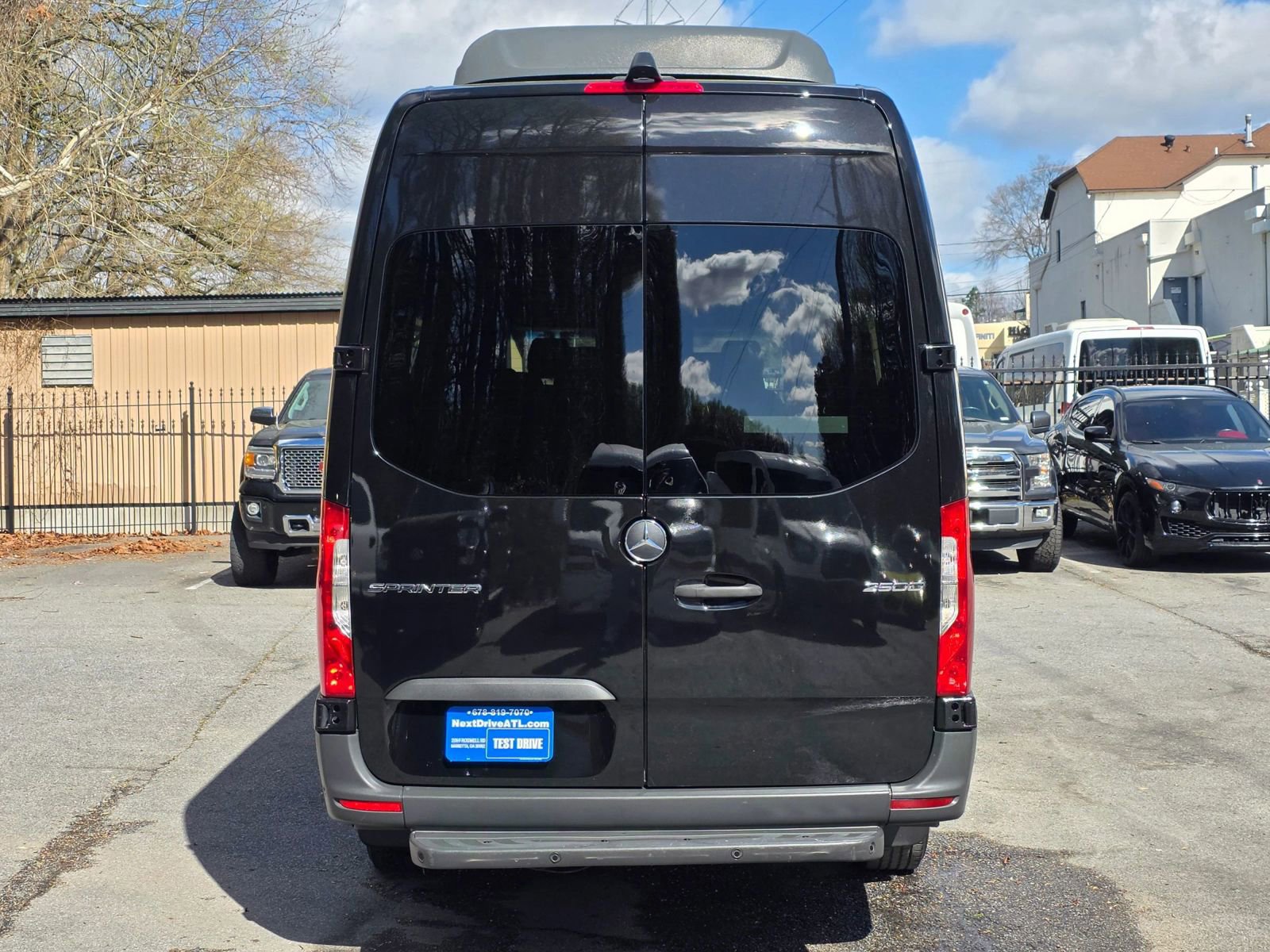 Used 2019 Mercedes-Benz Sprinter 2500 image 6
