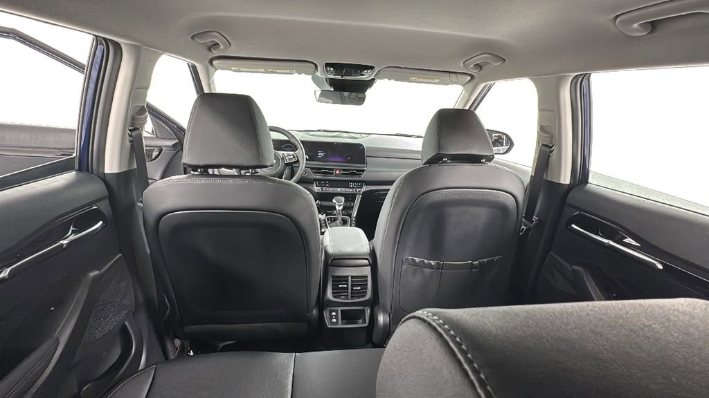 New 2026 Kia Seltos EX image 18