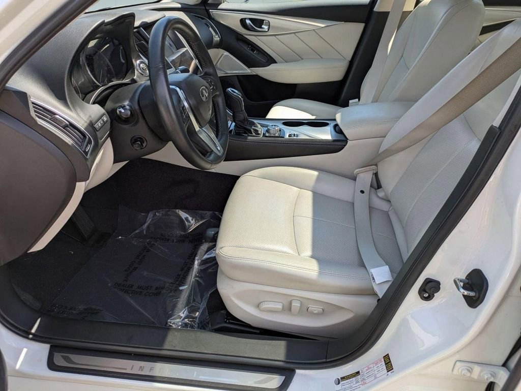 Used 2022 INFINITI Q50 Luxe w/ Cargo Package AWD/4WD image 13