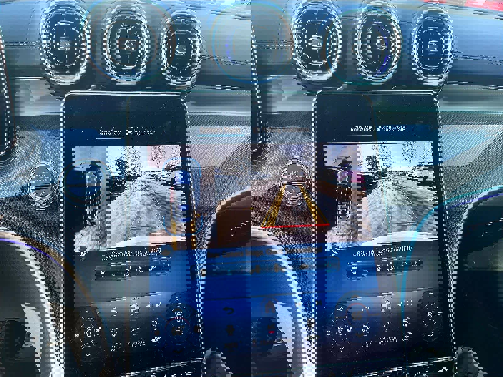 Used 2024 Mercedes-Benz CLE 300 4MATIC Coupe image 23