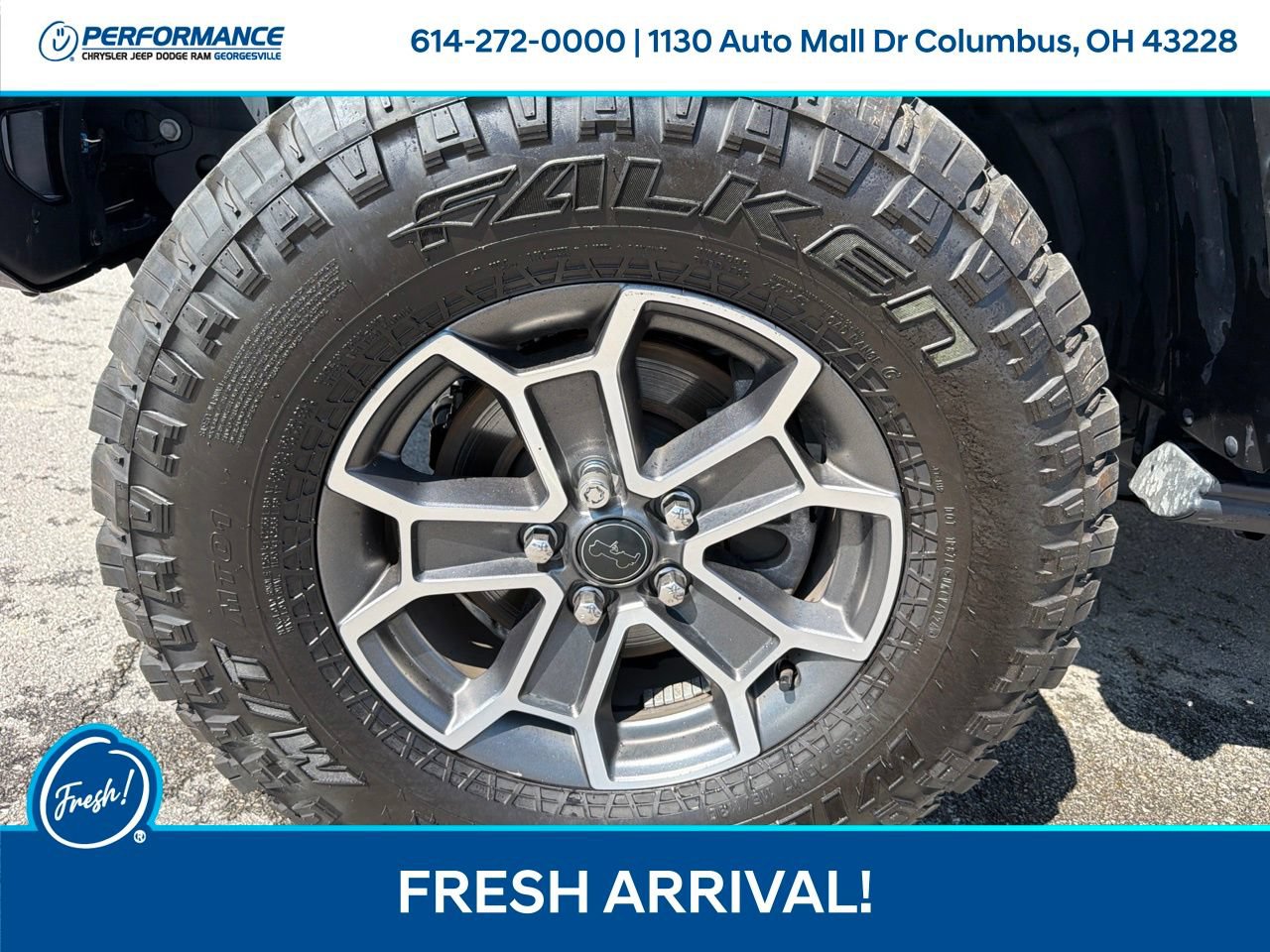 Certified 2025 Jeep Gladiator Mojave AWD/4WD image 20