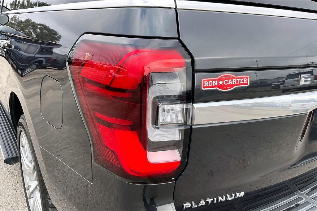 Used 2024 Ford Expedition Platinum AWD/4WD image 20
