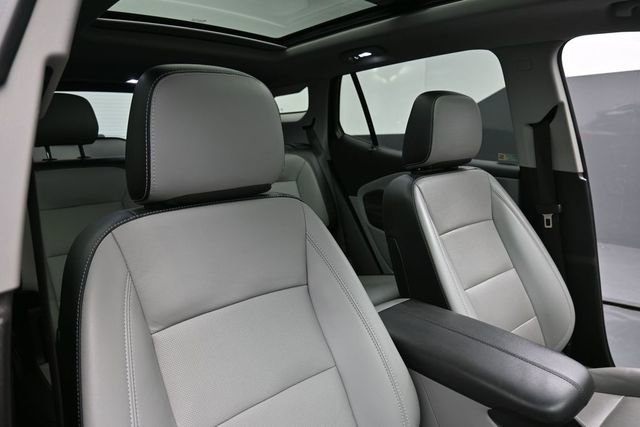 Used 2022 GMC Terrain SLT FWD image 28