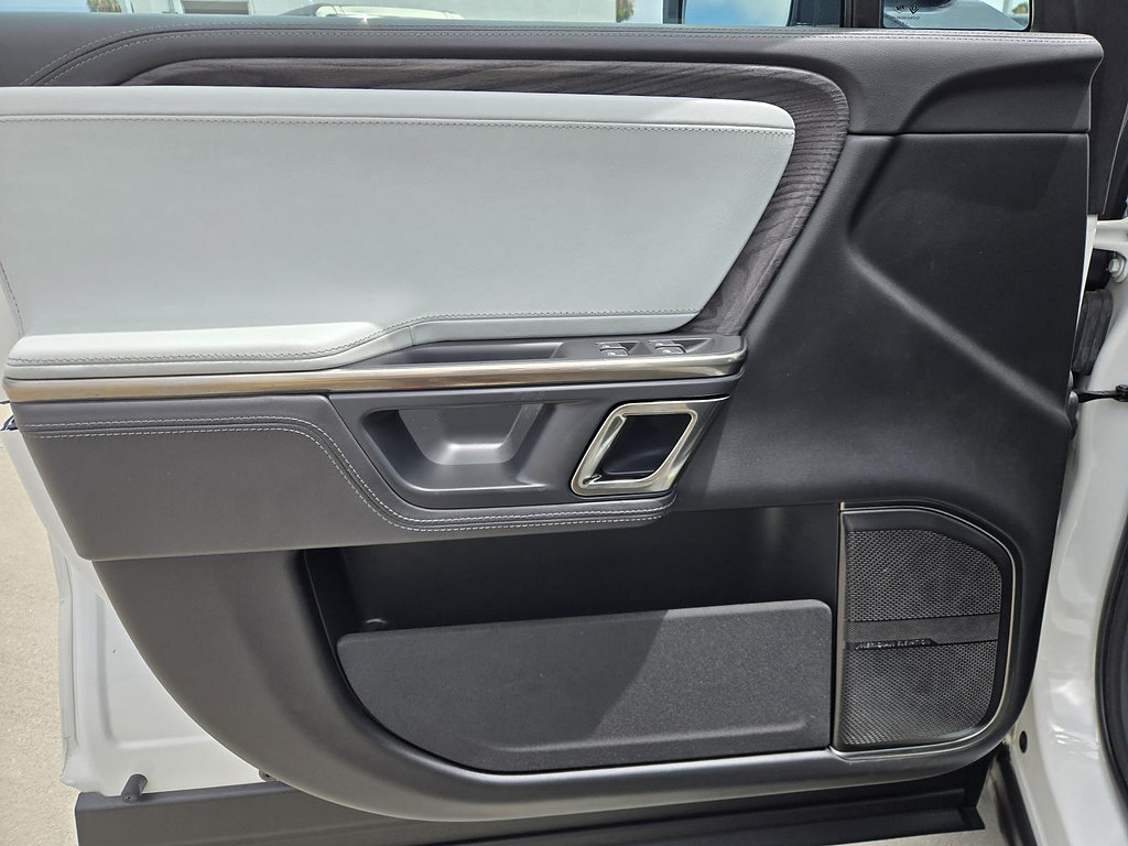 Used 2022 Rivian R1T Adventure AWD/4WD image 15