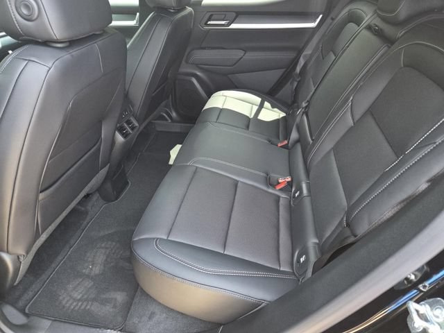 New 2027 GMC Terrain Elevation w/ Elevation Premium Package FWD image 28
