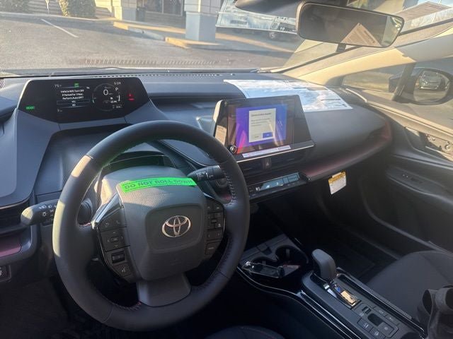 New 2026 Toyota Prius Plug-In Hybrid FWD image 15