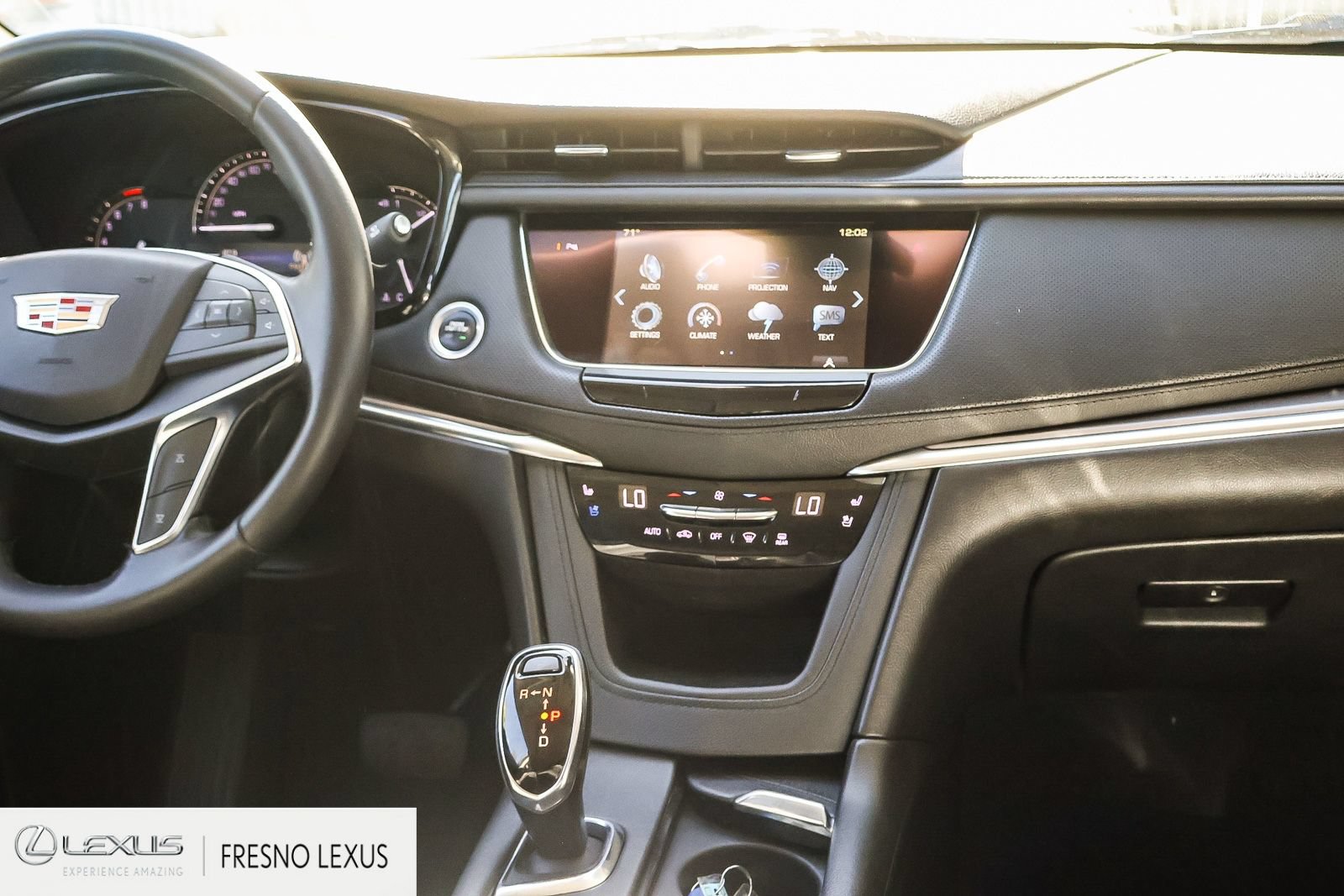 Used 2018 Cadillac XT5 Premium Luxury FWD image 16