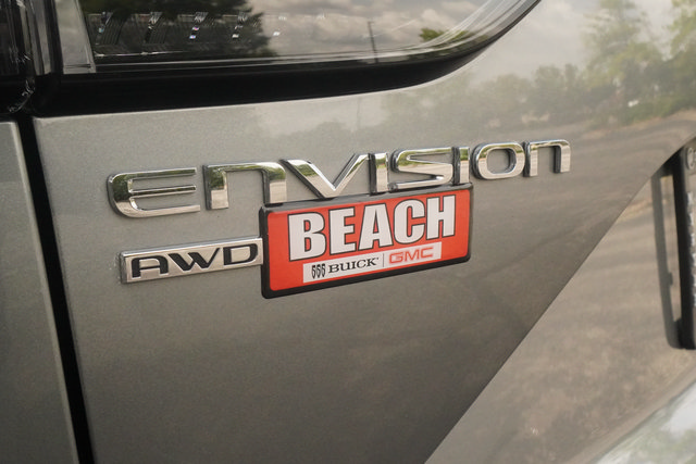 Used 2024 Buick Envision Avenir AWD/4WD image 36