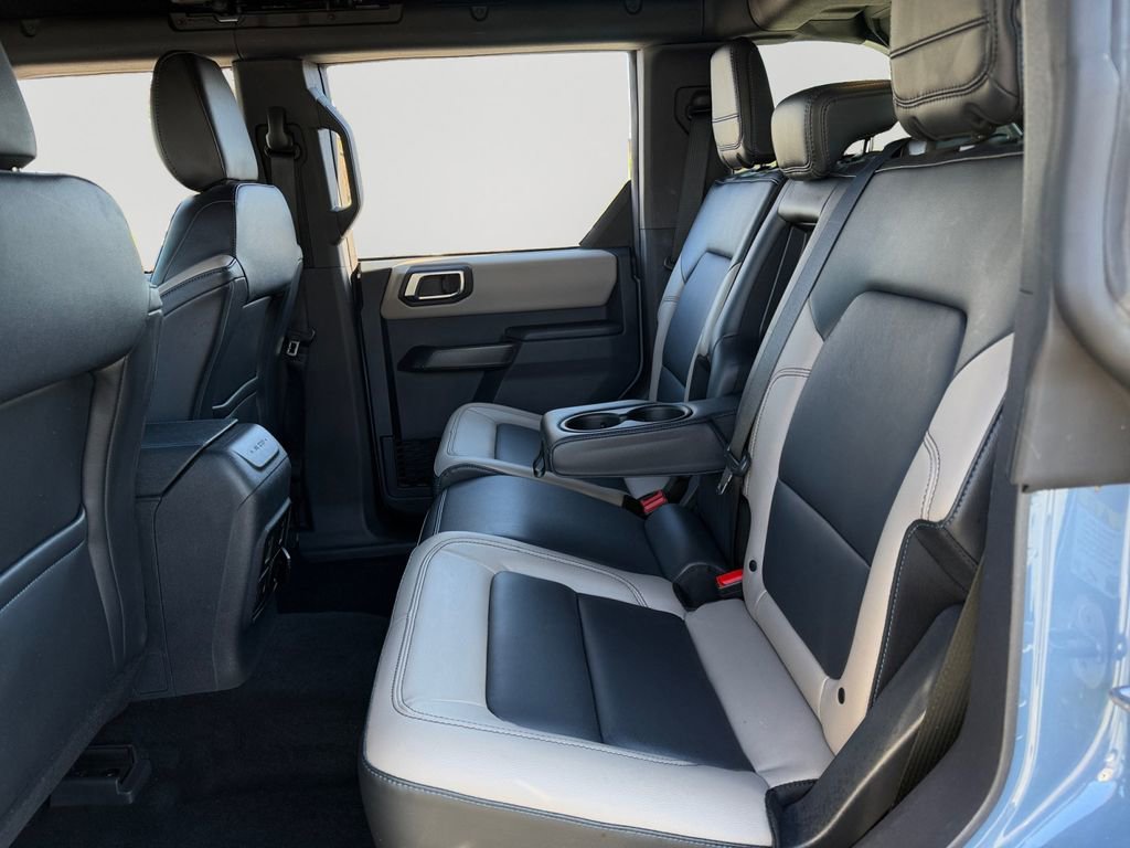 Used 2024 Ford Bronco Wildtrak image 11