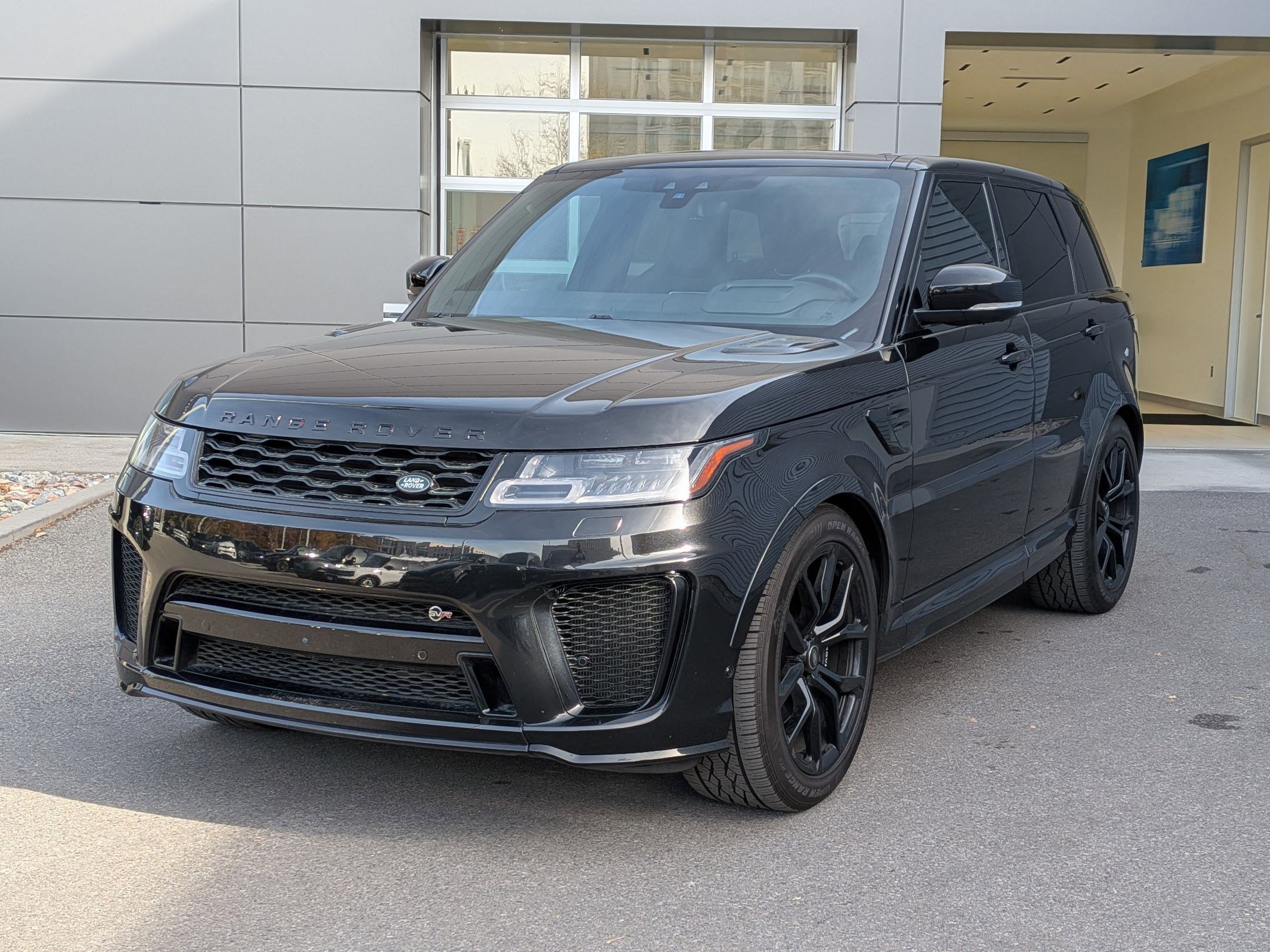 Used 2021 Land Rover Range Rover Sport SVR image 8