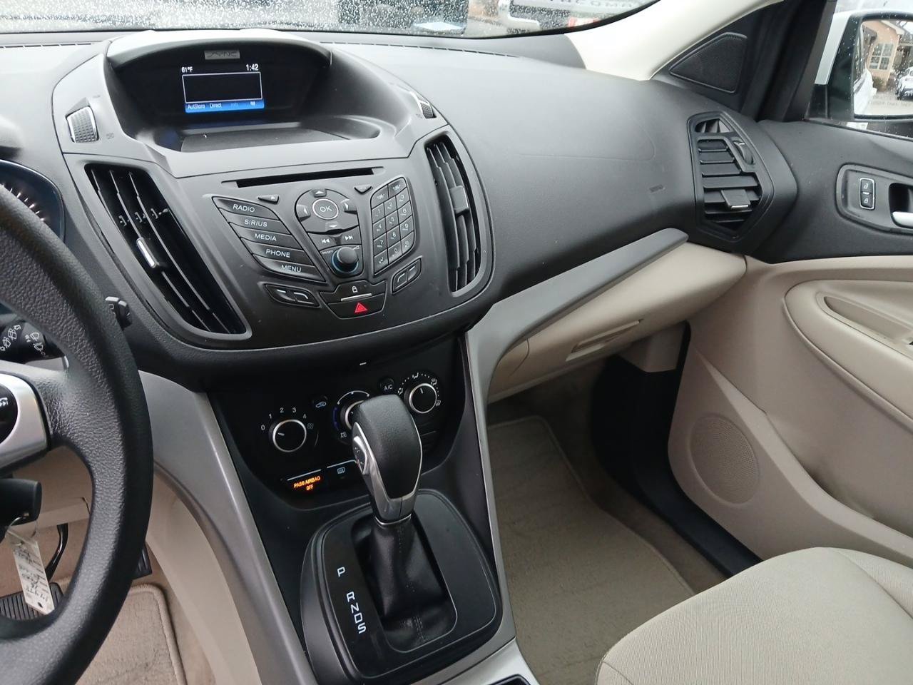 Used 2016 Ford Escape SE AWD/4WD image 19