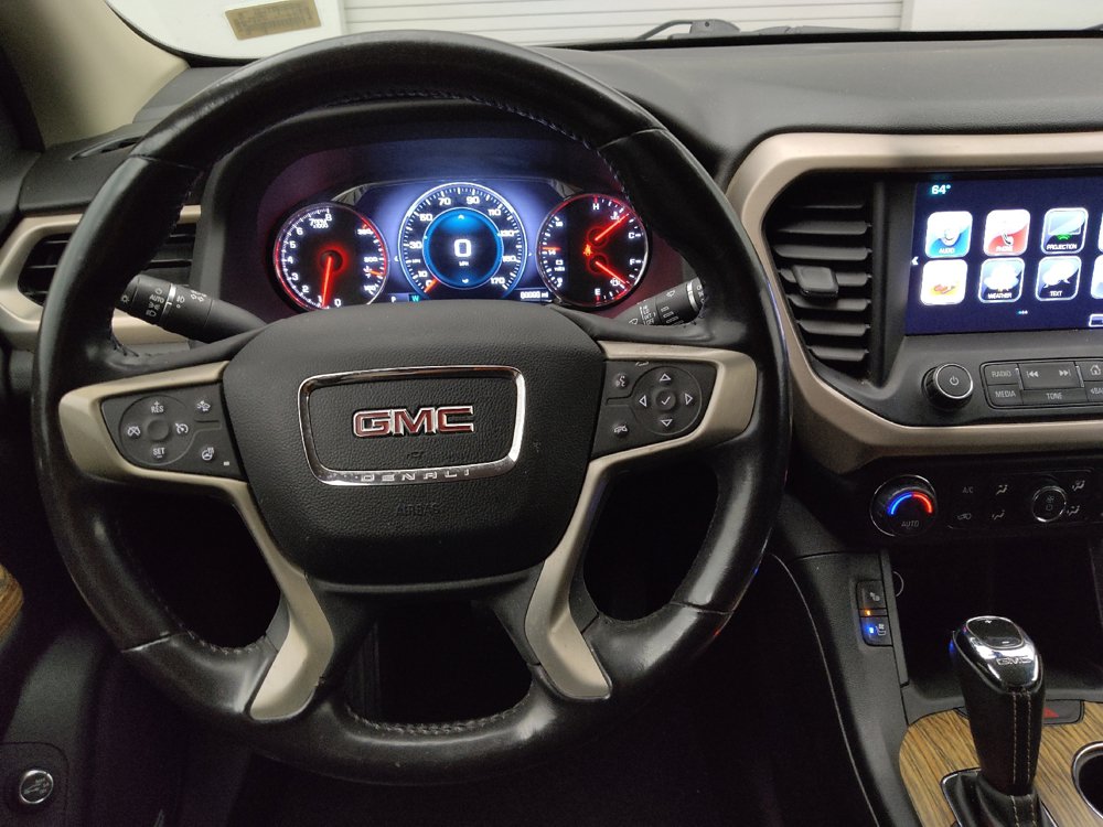 Used 2019 GMC Acadia Denali w/ Technology Package FWD image 22