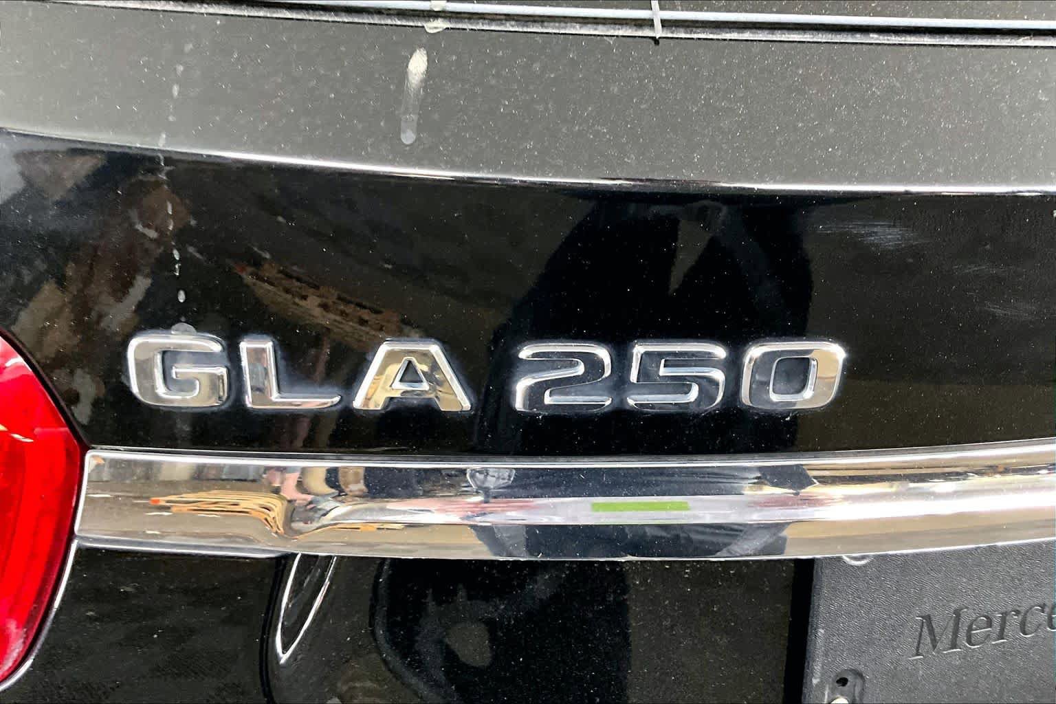 Used 2019 Mercedes-Benz GLA 250 4MATIC image 10